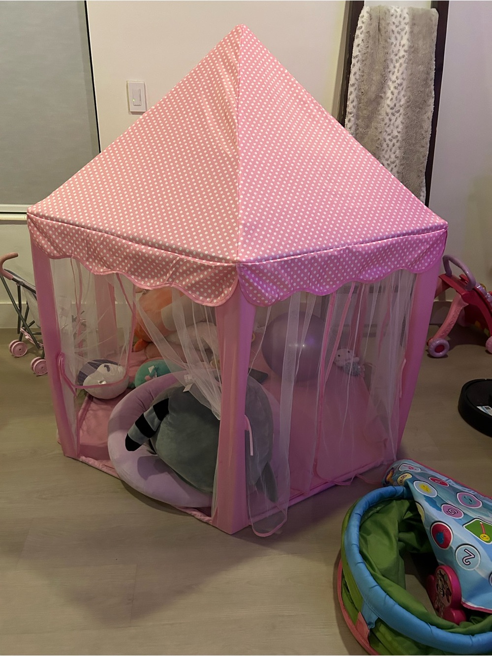 Pink Polka Dot Princess Play Tent